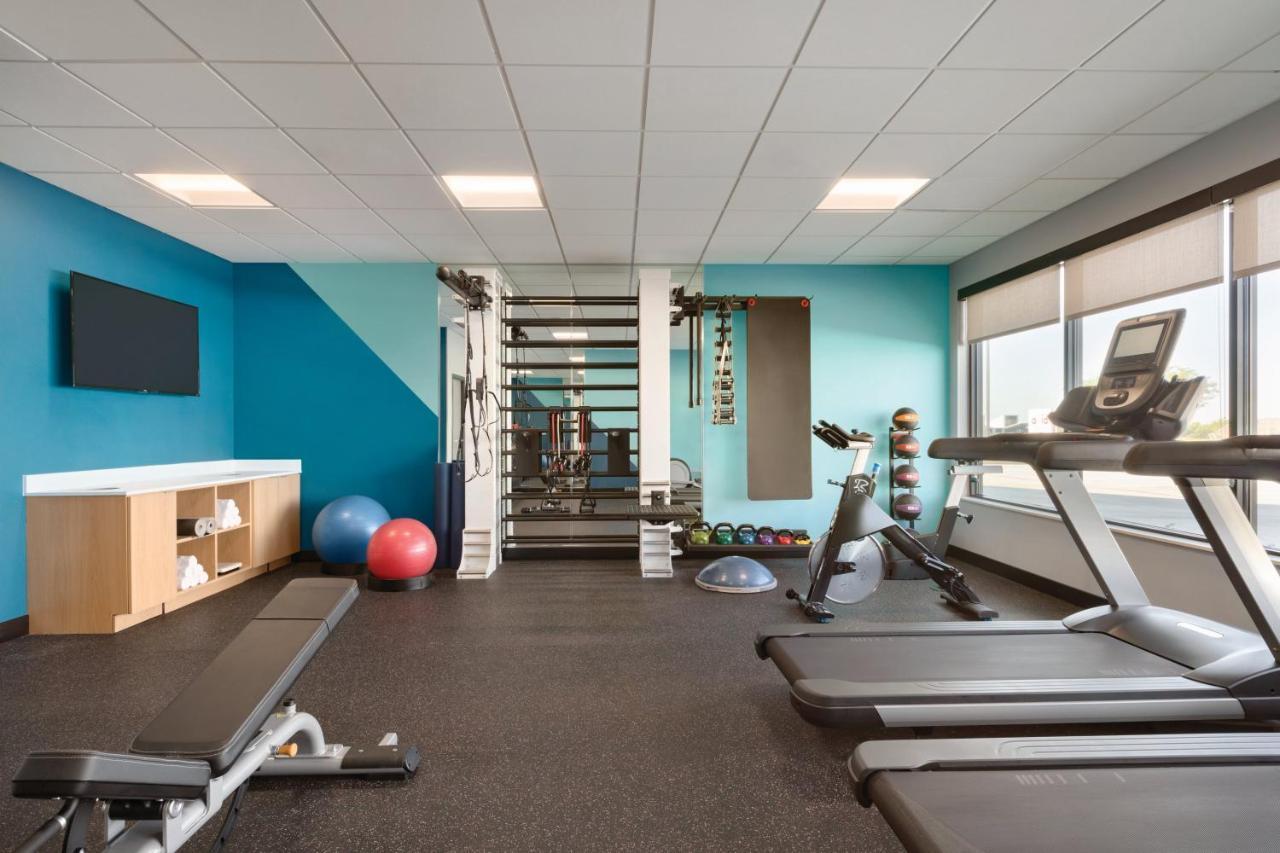 Avid Hotels - Columbus Northwest - Hilliard By Ihg Bagian luar foto